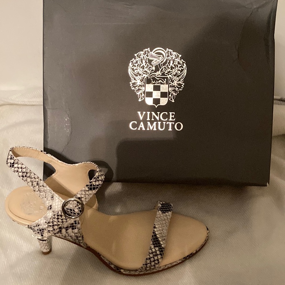 Size 8 heeled sandal